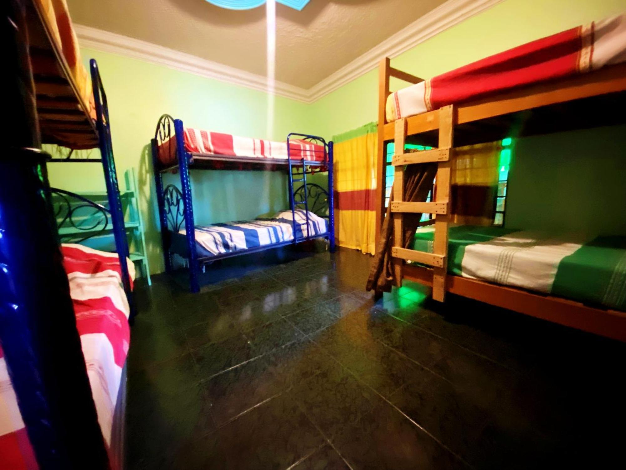 Casa El Mundo Hostel Oaxaca Ngoại thất bức ảnh
