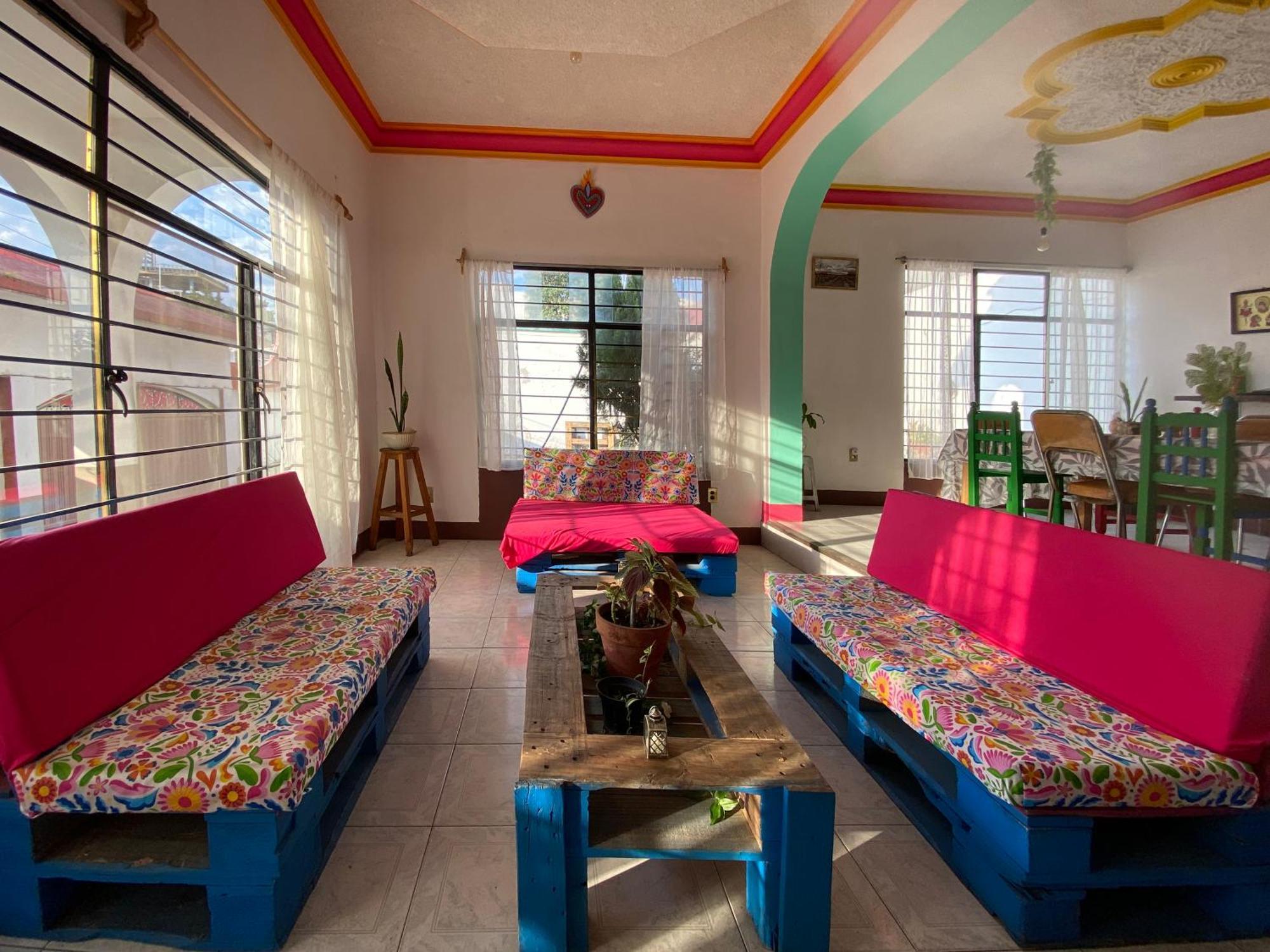 Casa El Mundo Hostel Oaxaca Ngoại thất bức ảnh